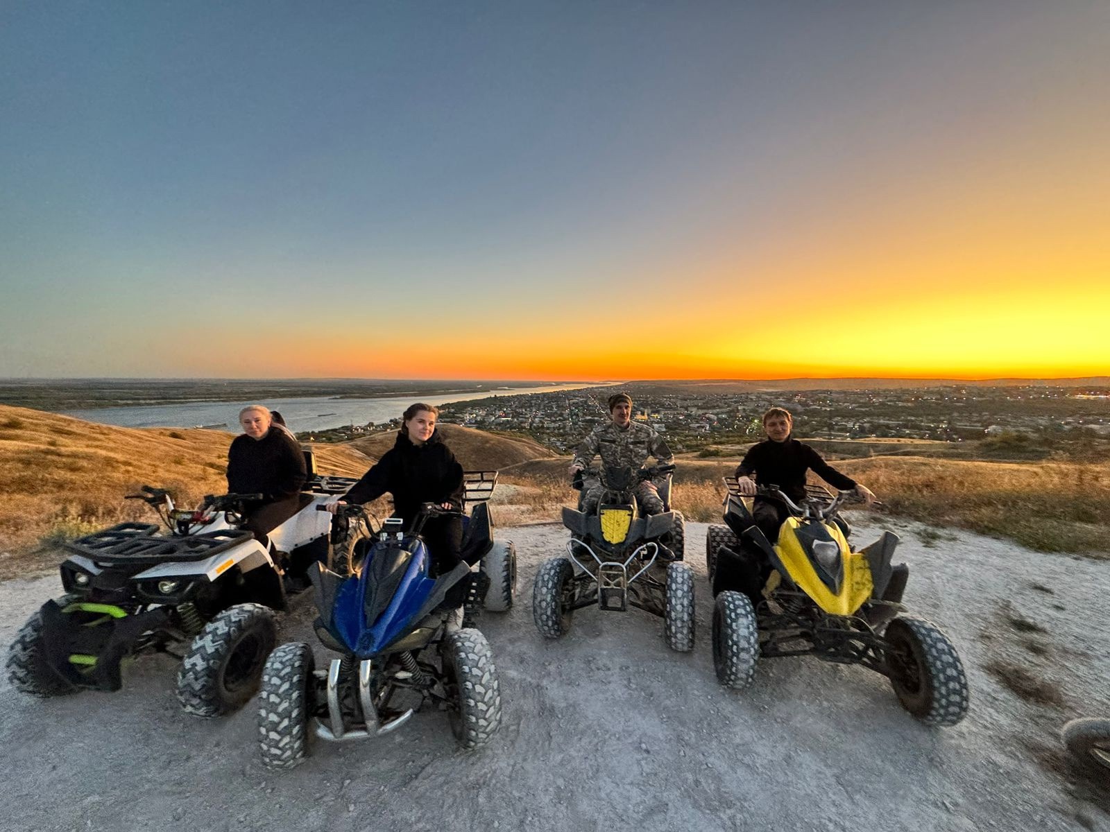 Квадроциклы на маршруте